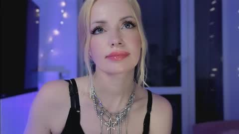 Snapshot of jugoddess chatting on 18, 5, 2026 Goddess Julia online show from 18, 5, 2026