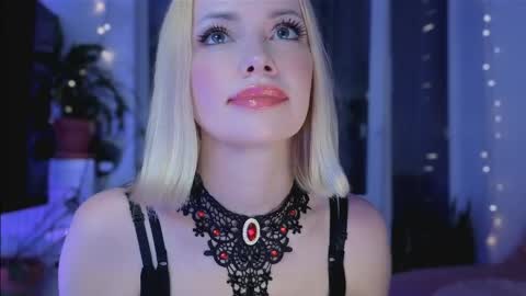 Snapshot of jugoddess chatting on 3, 6, 2026 Goddess Julia online show from 3, 6, 2026