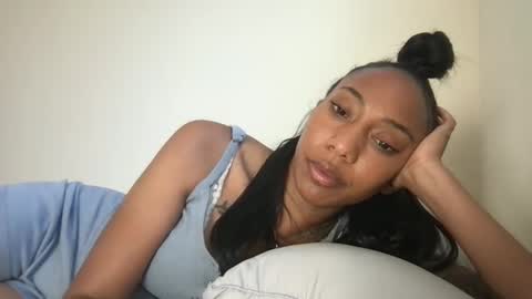 Snapshot of juicijazzi chatting on 4, 10, 2025 juicijazzi online show from 4, 10, 2025