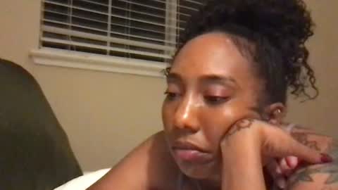 Snapshot of juicijazzi chatting on 12, 11, 2025 juicijazzi online show from 12, 11, 2025