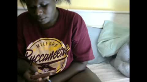 Snapshot of juicy576808 chatting on 23, 12, 2024 zainabu online show from 23, 12, 2024