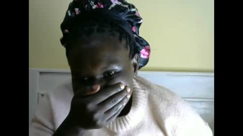 Snapshot of juicy576808 chatting on 25, 12, 2024 zainabu online show from 25, 12, 2024