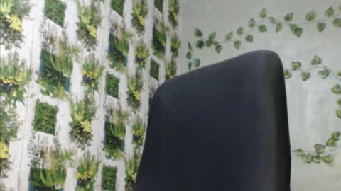 Snapshot of juicy_gold22 chatting on 13, 12, 2024 Mariagold online show from 13, 12, 2024