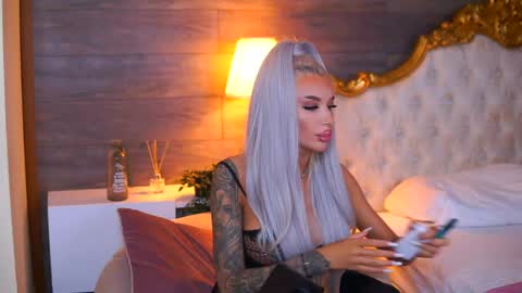 Snapshot of juicy_jessye chatting on 5, 5, 2026 Jessye online show from 5, 5, 2026