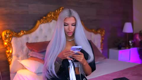 Snapshot of juicy_jessye chatting on 7, 5, 2026 Jessye online show from 7, 5, 2026