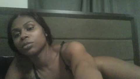 JuicyExotic online show from 1, 12, 2025