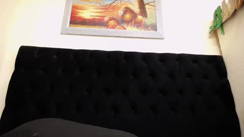 Miss Kay online show from 25, 2, 2025