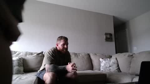 JuicyPeach36 online show from 4, 12, 2024