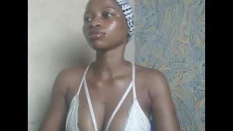 juicypiexx online show from 11, 3, 2025