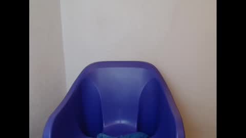 juicyxpink online show from 2, 3, 2025