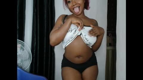 juicyxpink online show from 10, 9, 2025