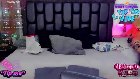 Snapshot of jujubee_lander chatting on 10, 12, 2024 Jujubee online show from 10, 12, 2024