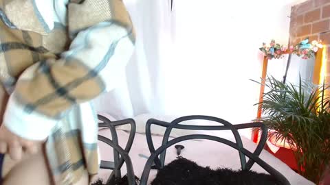 Jules and Gia online show from 9, 1, 2025