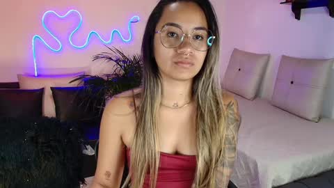 Jules and Gia online show from 14, 2, 2025