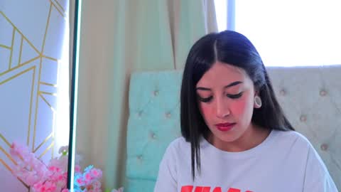 Snapshot of julescornett chatting on 13, 1, 2025 Julees online show from 13, 1, 2025