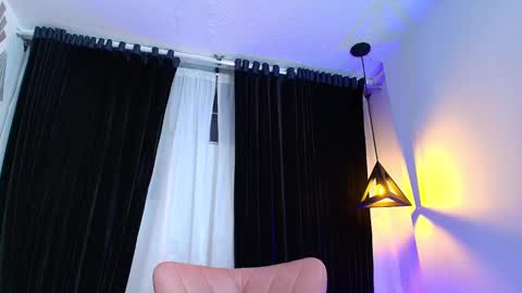 Snapshot of julescornett chatting on 6, 2, 2025 Julees online show from 6, 2, 2025