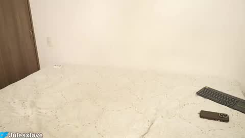 Jules and Dann  Dont forget to give us thumps up online show from 19, 2, 2026