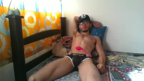 Snapshot of julfigo chatting on 9, 12, 2024 Julfigo online show from 9, 12, 2024