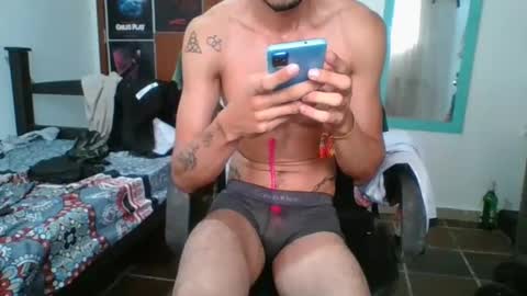Snapshot of julfigo chatting on 22, 12, 2024 Julfigo online show from 22, 12, 2024