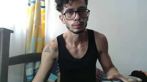 Snapshot of julfigo chatting on 17, 2, 2025 Julfigo online show from 17, 2, 2025