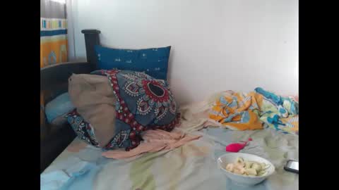 Snapshot of julfigo chatting on 3, 11, 2025 Julfigo online show from 3, 11, 2025