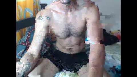 Snapshot of julfigo chatting on 3, 12, 2025 Julfigo online show from 3, 12, 2025