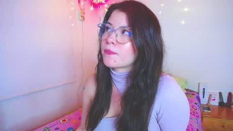 Juliana online show from 7, 1, 2025