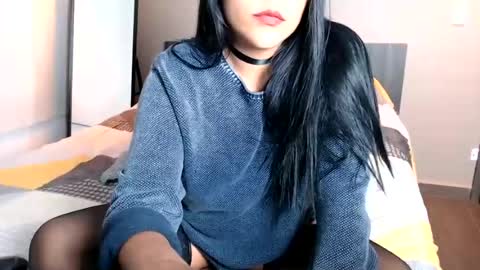 Snapshot of juli_love11 chatting on 17, 6, 2026 JULIETA online show from 17, 6, 2026