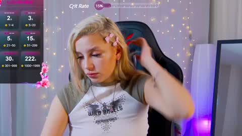 julia__bunny online show from 15, 1, 2025