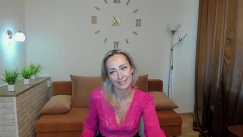 Snapshot of julia__cherry_ chatting on 18, 1, 2025 julia__cherry_ online show from 18, 1, 2025