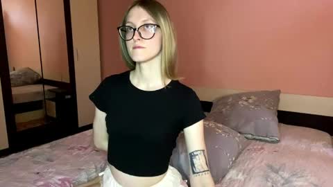 Snapshot of julia_charm chatting on 26, 5, 2026 julia_charm online show from 26, 5, 2026