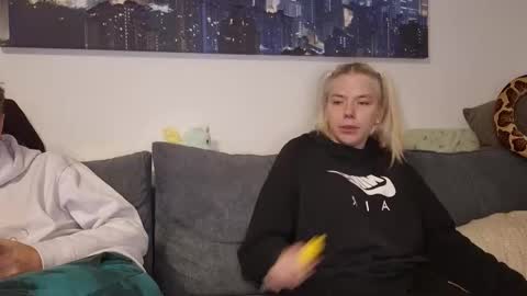 julia_official online show from 9, 11, 2025