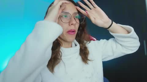 Julia Schedule 10 pm to 4  am GTM-5 online show from 8, 4, 2026