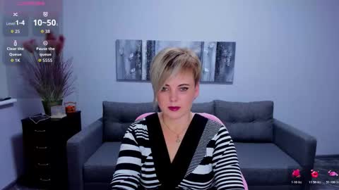 Snapshot of julia_wilsons chatting on 1, 12, 2025 Julia online show from 1, 12, 2025