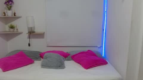 Julia online show from 9, 9, 2025