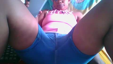 Snapshot of juliah02 chatting on 13, 2, 2025 juliah02 online show from 13, 2, 2025