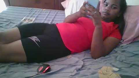 Snapshot of juliah02 chatting on 26, 2, 2025 juliah02 online show from 26, 2, 2025