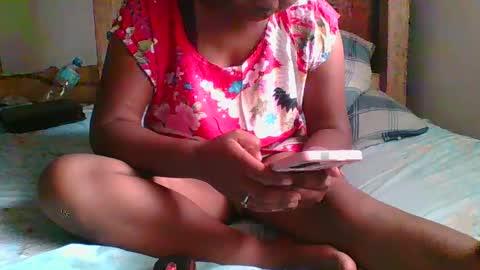 Snapshot of juliah02 chatting on 12, 3, 2025 juliah02 online show from 12, 3, 2025