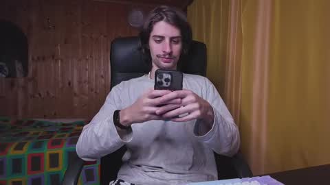 julian_cassablanca online show from 24, 2, 2025