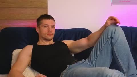 Snapshot of julian_turner chatting on 1, 3, 2026 julian_turner online show from 1, 3, 2026