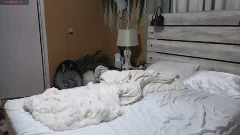 Snapshot of julianaxxxrose chatting on 8, 7, 2026 Texas Mamasita online show from 8, 7, 2026
