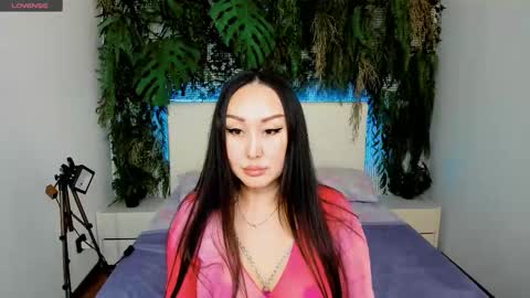 Julianna online show from 9, 11, 2025