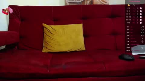 Call me  Juliano independent model online show from 11, 2, 2025