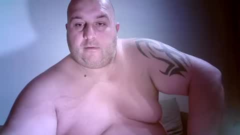 Snapshot of julianoparno chatting on 22, 10, 2025 Juliano online show from 22, 10, 2025