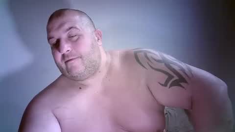 Snapshot of julianoparno chatting on 1, 11, 2025 Juliano online show from 1, 11, 2025