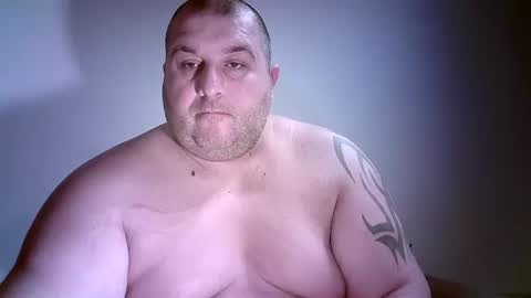 Snapshot of julianoparno chatting on 5, 12, 2025 Juliano online show from 5, 12, 2025