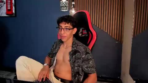 Snapshot of julianrouss chatting on 25, 6, 2026 Julian online show from 25, 6, 2026