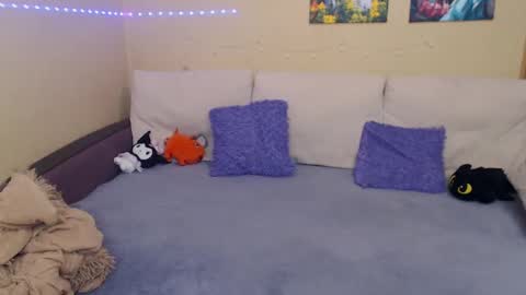 Jul online show from 19, 2, 2025