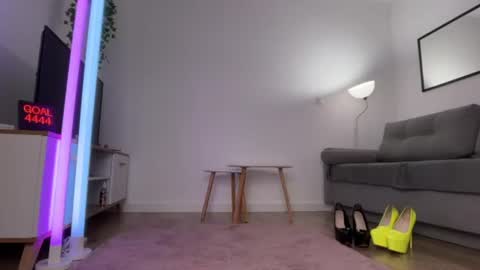 Snapshot of juliashka chatting on 18, 6, 2026 Julia online show from 18, 6, 2026