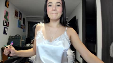 Snapshot of julidavila chatting on 3, 12, 2024 Jeimy Help me to reach 100 thumbs up online show from 3, 12, 2024